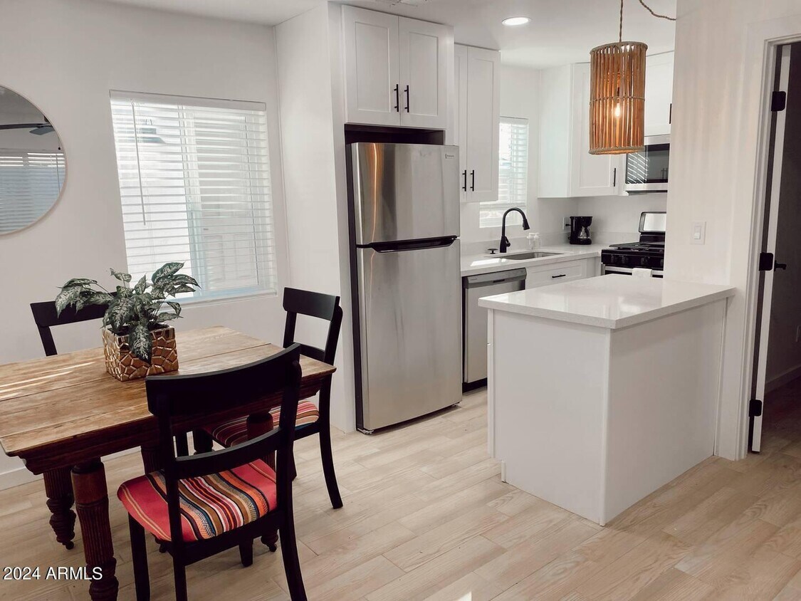 2502 N 29th Pl, Phoenix, AZ 85008 Townhome Rentals in Phoenix AZ