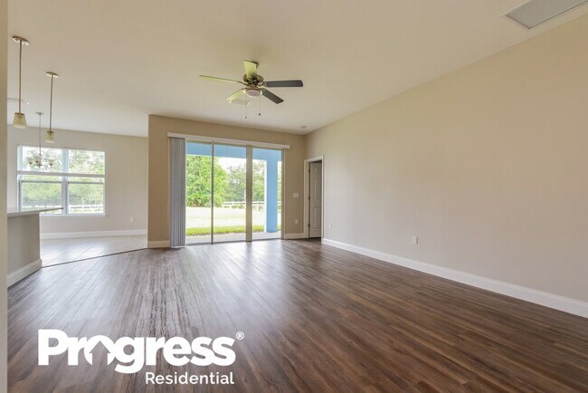 Building Photo - 166 Eleven Oaks Cir