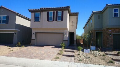 Building Photo - 5658 Autumn Cliffs Way