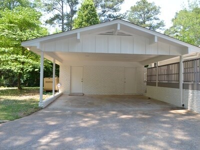 Foto del edificio - 949 Beech Ln