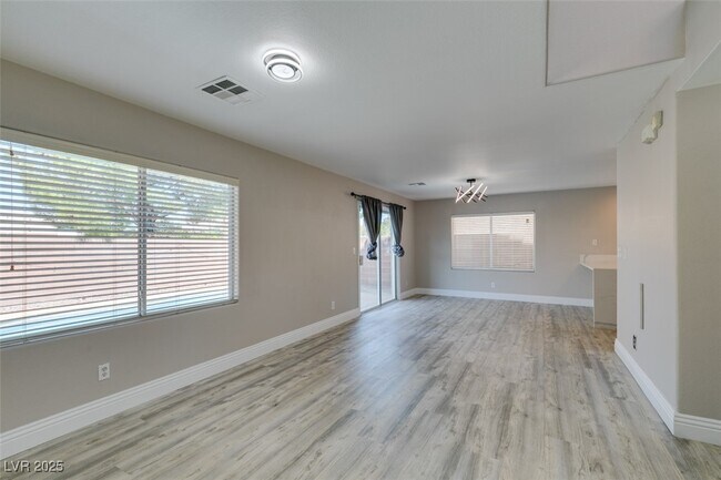 Foto del edificio - 3792 Autumn King Ave