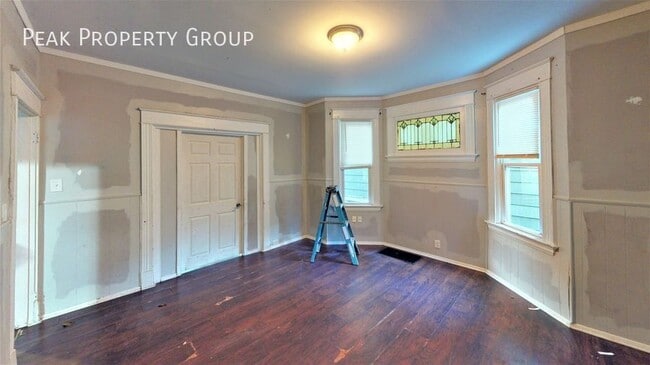 Foto del edificio - 2317 Stratford Ave