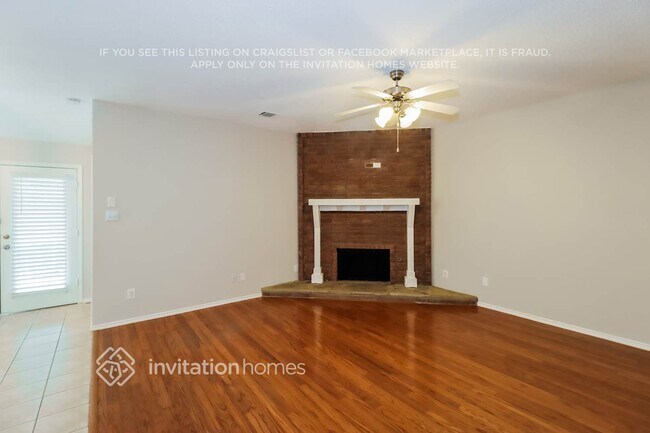 Building Photo - 9813 Tyler Dr