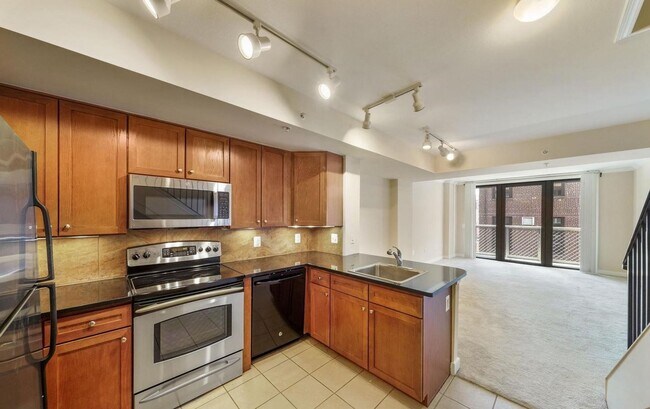 Building Photo - 2 Bedrooms | 2 Levels | 2 Full Bathrooms |...