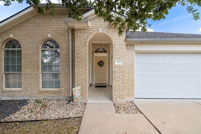 Building Photo - 3312 Porter Creek Cove