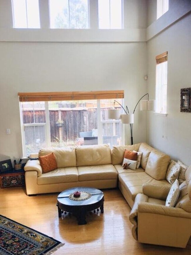 Building Photo - Shapell Cedar Bridge San Ramon 3 Br., 2.5 ...