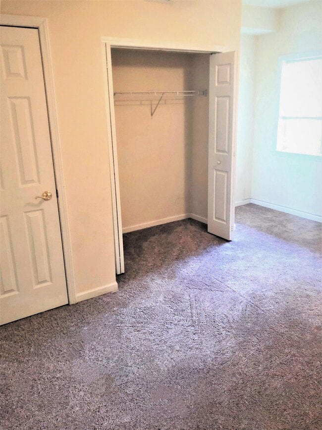 Foto del edificio - 7606 Westward Way