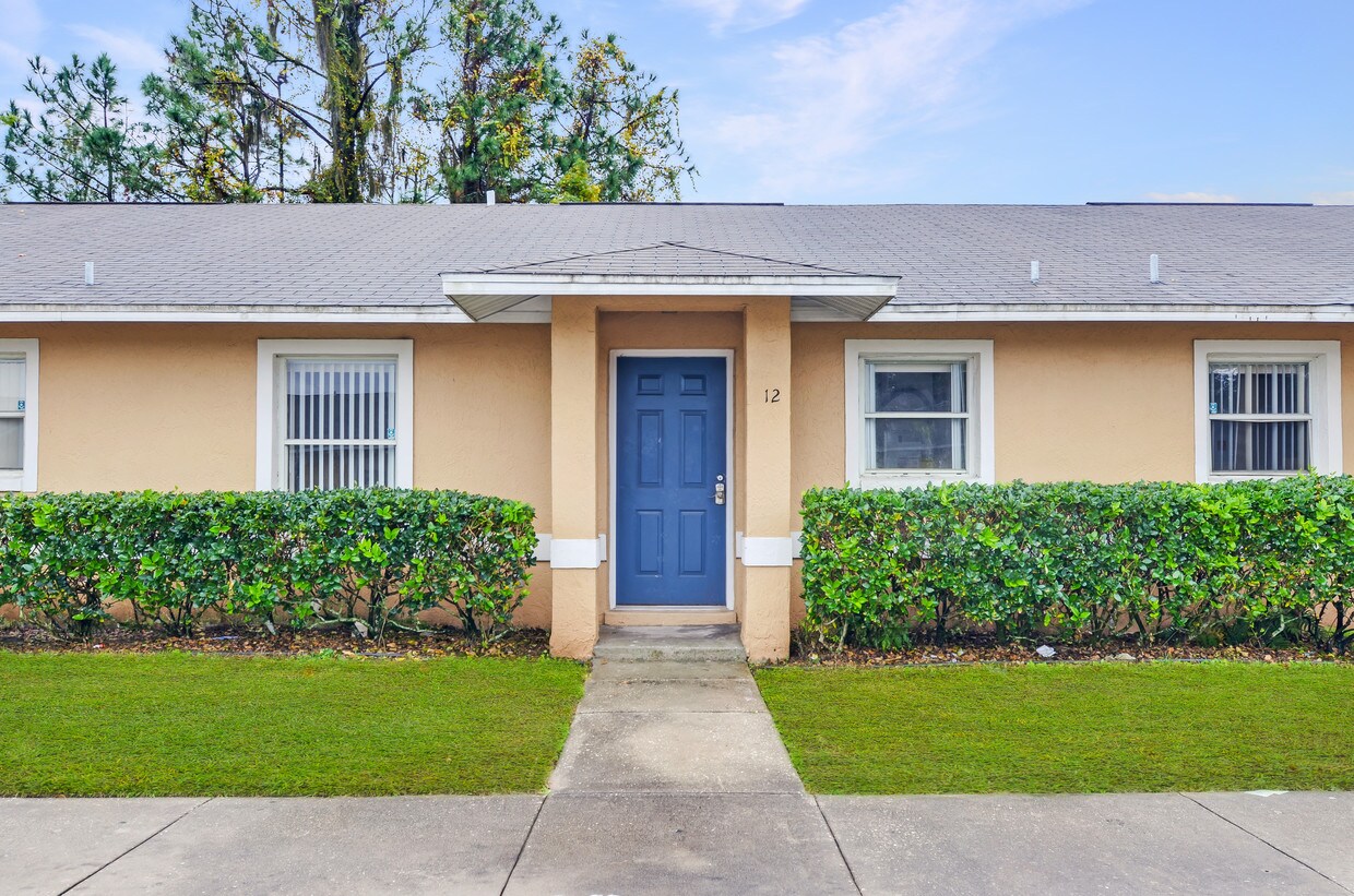 Foto principal - 2995 W Main St