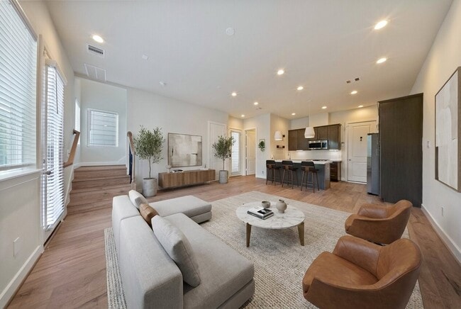 Foto del edificio - 2309 Silva Park Ln