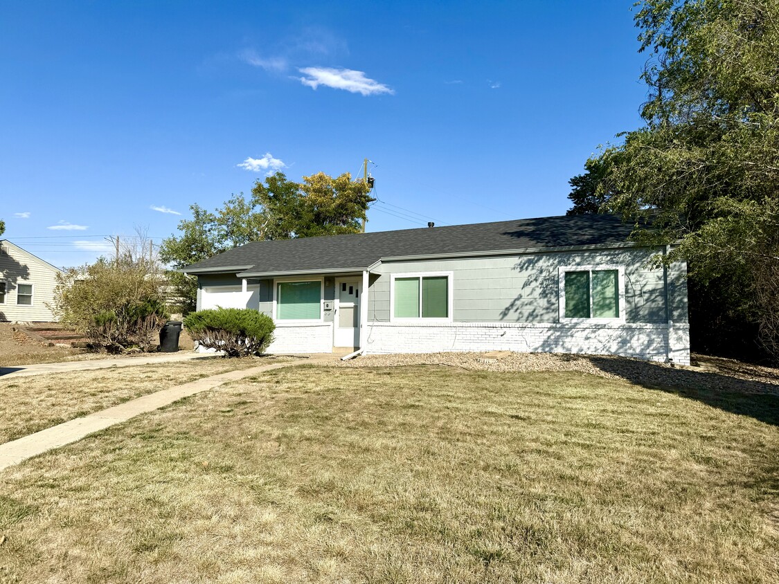 Frente de la casa - 2726 S Glencoe St