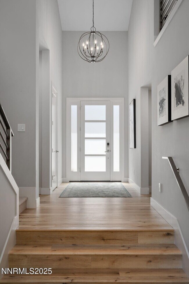 Foto del edificio - 2375 N Harbor Cir
