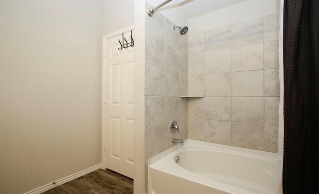 Foto del edificio - 18718 Callalily Bloom Ct