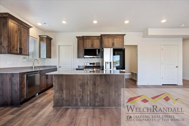 Foto del edificio - Brand New Home for Rent in Logan Utah