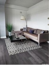 Building Photo - 1 Landmark Sq