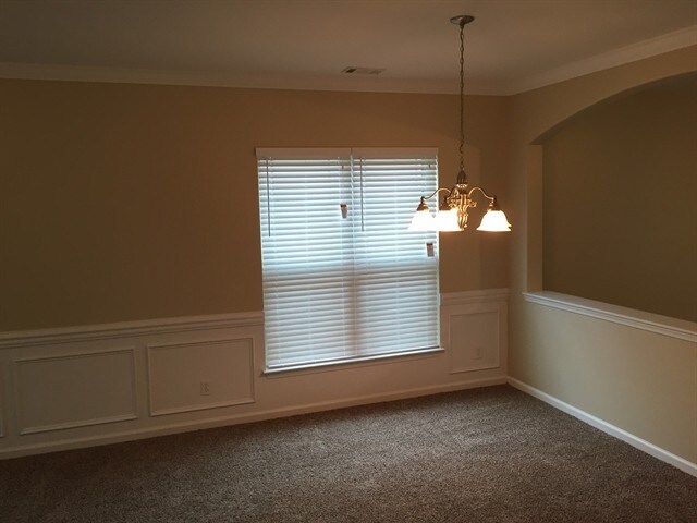 Building Photo - 21 Sago Palm Drive