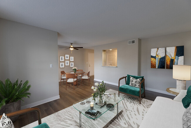 Wellington Apartments - Apartments in West Des Moines, IA | Apartments.com