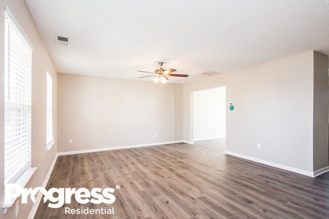 Building Photo - 427 Amhurst St SW