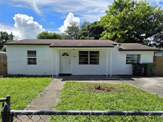 Foto del edificio - 760 NW 126th St