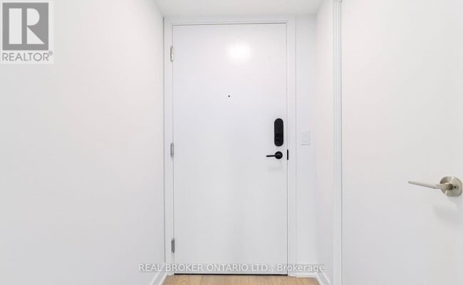 Photo du bâtiment - 225 Malta Ave.