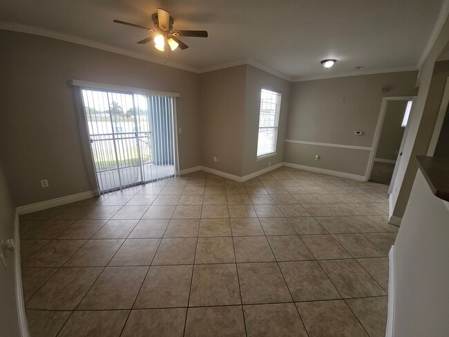 Building Photo - 5537 Pga Blvd