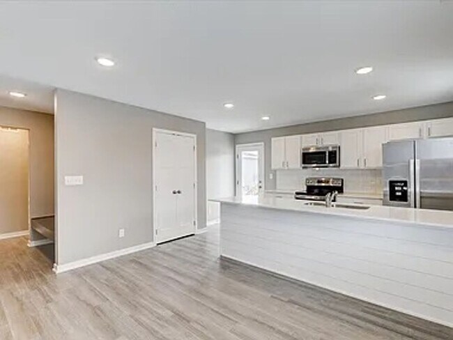 Foto del edificio - 4009 NE 6th St