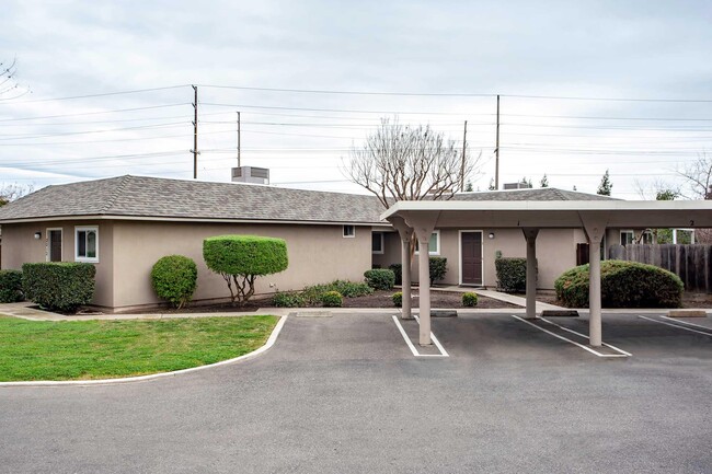 Foto del edificio - Briggsmore Apartments