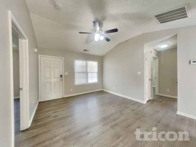 Building Photo - 9923 Austin Samuel Pl