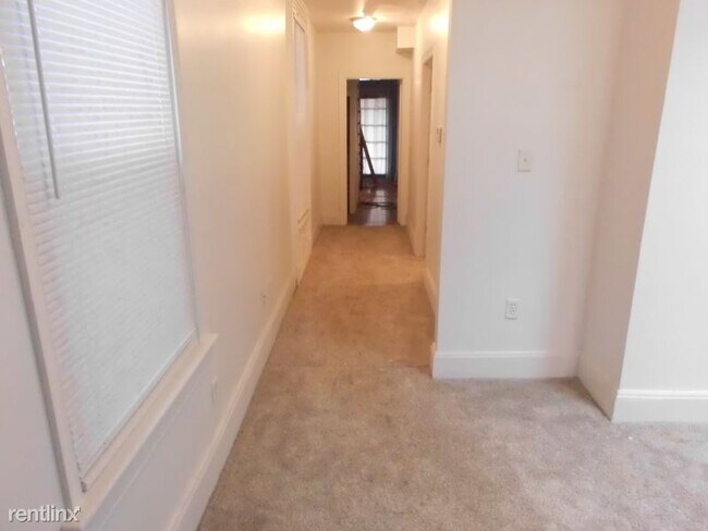 Building Photo - 4 br, 2 bath House - 1420 W Clay St
