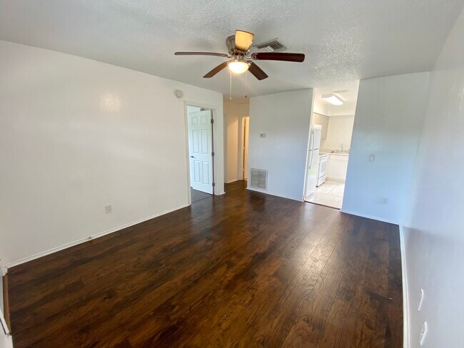 Foto del edificio - 5207 Old Cheney Hwy