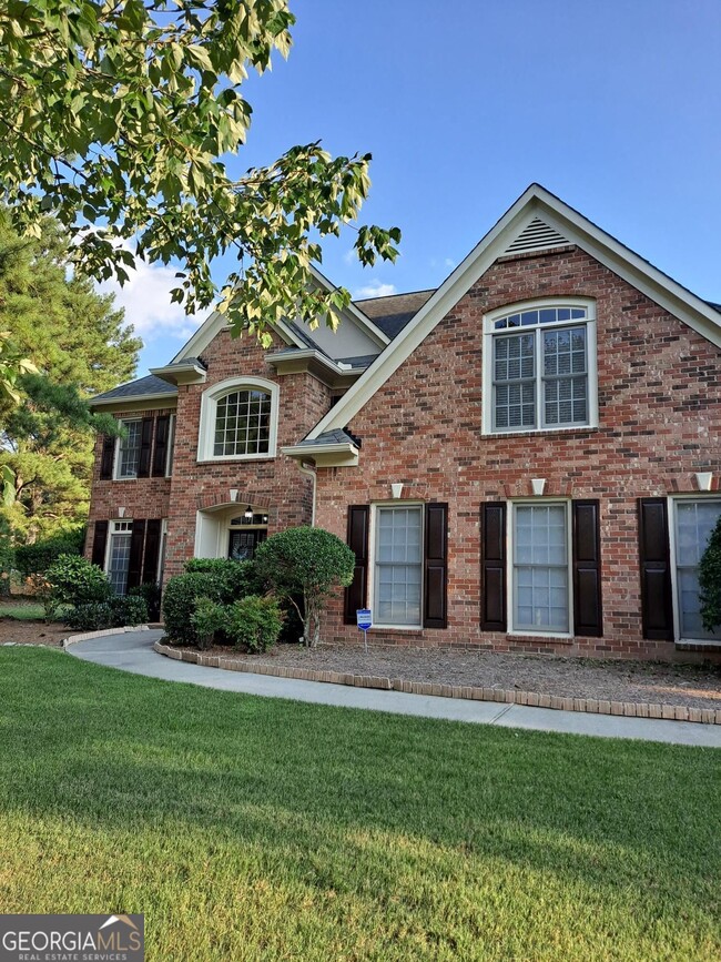 Building Photo - 120 Newfield Dr