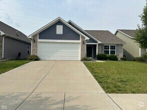 Building Photo - 972 Redwood Dr