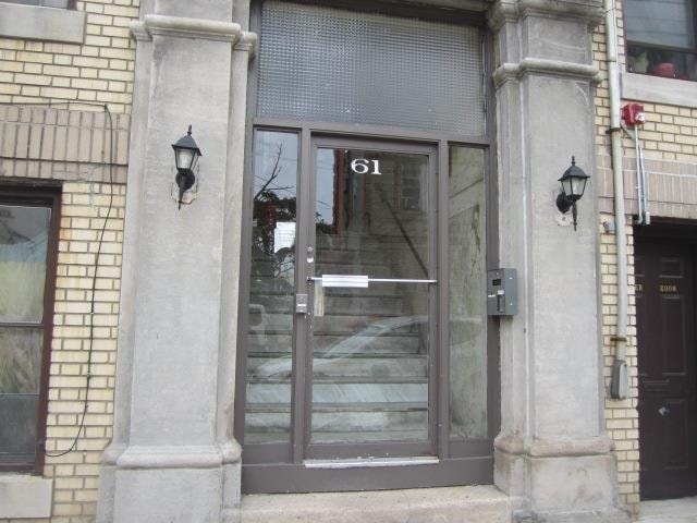 Building Photo - 61 65th St