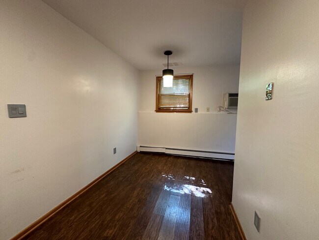 Building Photo - 1325 Fair Street