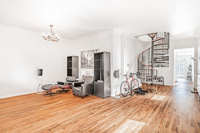 Building Photo - Charming 3-Bed, 2-Bath Home with attached ...