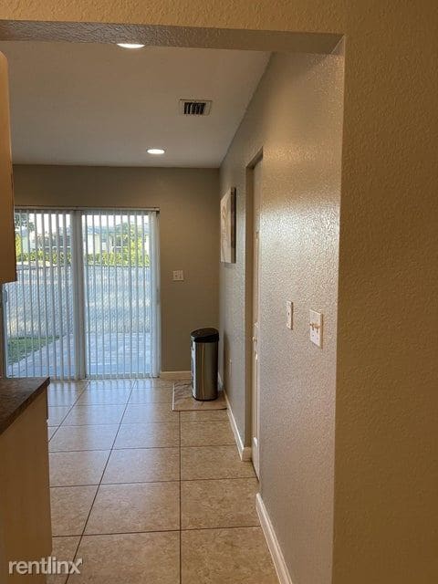 Building Photo - 4 br, 2 bath House - 520 Southridge Rd