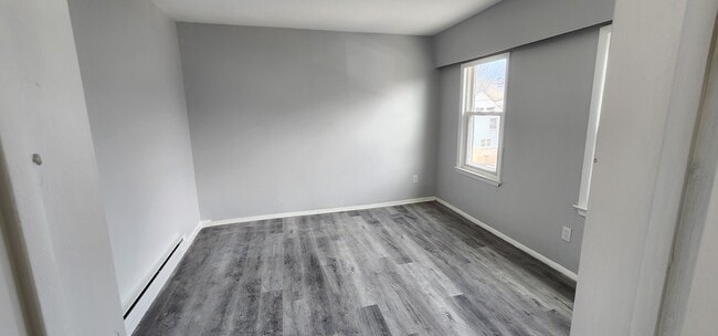 Building Photo - 1760 Winfield St