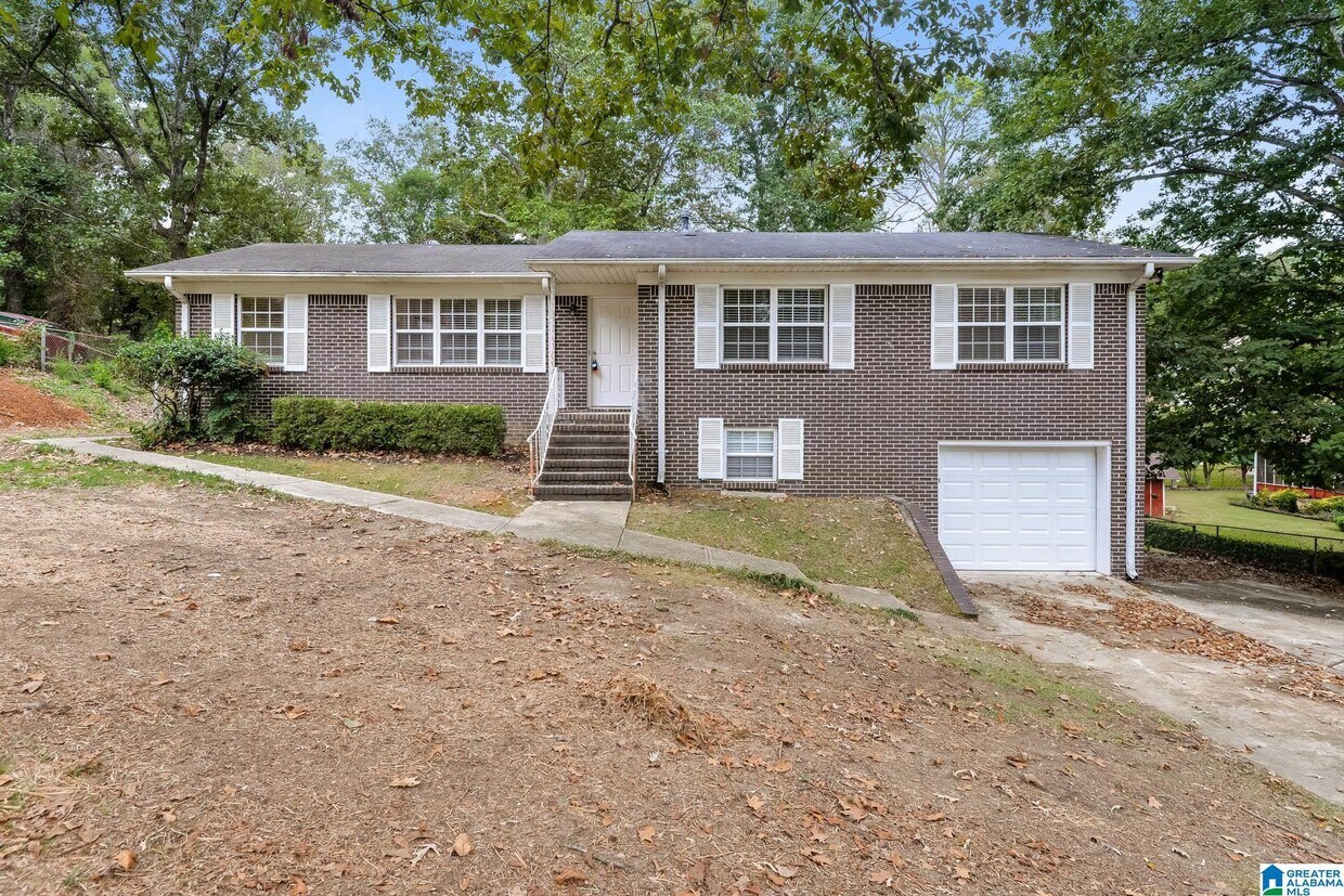 Foto principal - 2616 2nd Pl NW