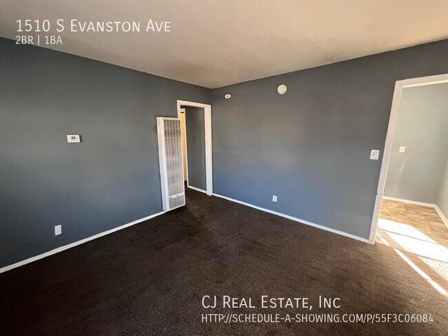 Building Photo - 1510 S Evanston Ave