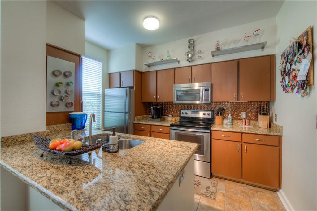 Foto principal - 1201 Grove Blvd