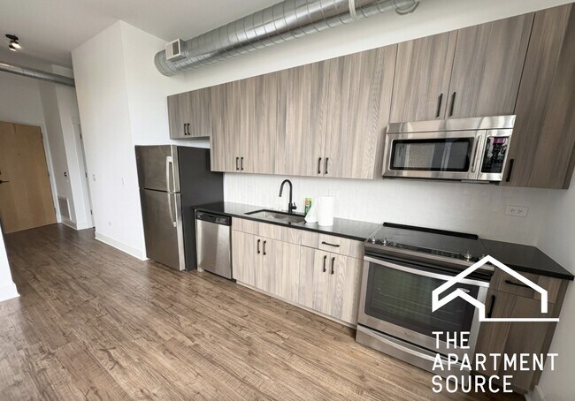 Foto del edificio - 4234 N Western Ave