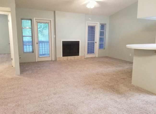 Foto principal - 310 SW 62nd Blvd