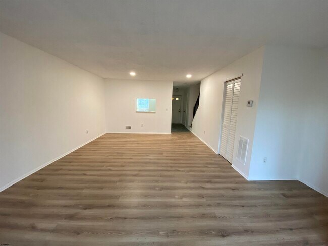 Building Photo - 264 Mattix Run