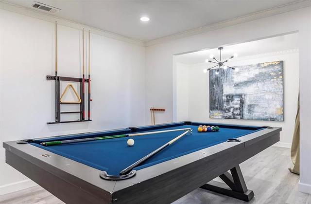Foto del edificio - 1656 Russell Glen Ln