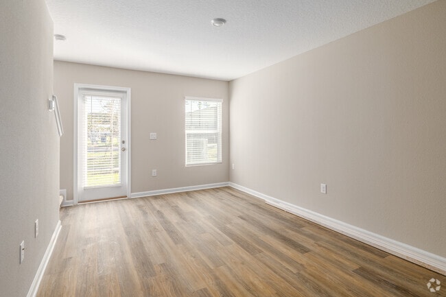 2BR, 2.5BA - 1,638SF - Living Room - Waterside Townhomes at River City