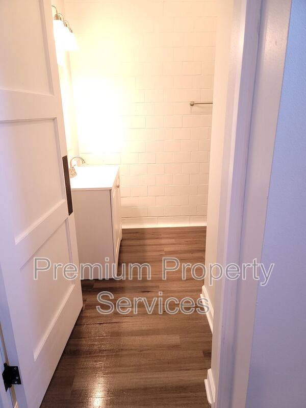 Foto del edificio - 2208 8th St