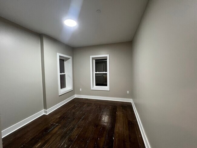 Foto del edificio - 589 Haverhill St