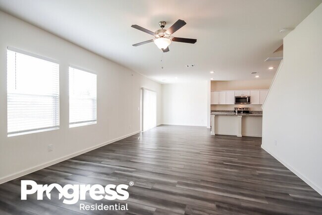 Building Photo - 7802 Hightree Dr