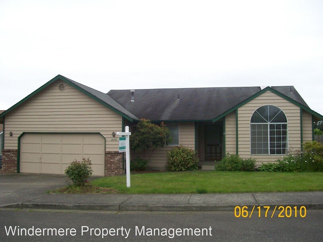 Primary Photo - 3 br, 2 bath House - 2092 Oxford Ct