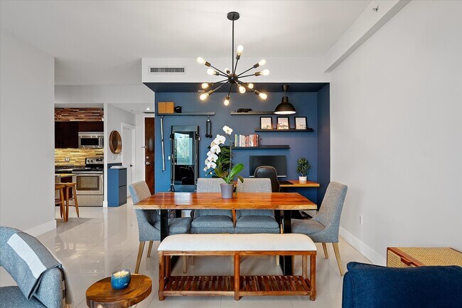 Foto del edificio - 3250 Grand Ave
