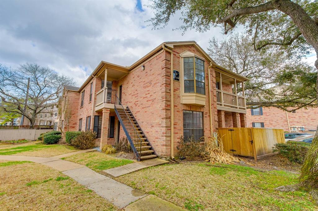 2255 Braeswood Park Dr Unit 127, Houston, TX 77030 Condo for Rent in Houston, TX